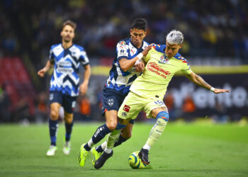 Rayados y América empatan en la cima