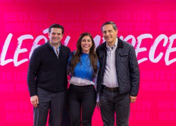 “Gobierno no nos dice la verdad”: Cienfuegos