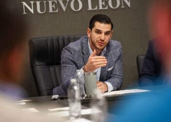 Solicita Patricio Lozano licencia para contender en las próximas elecciones