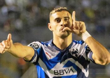 Rayados se despachan con cuatro goles