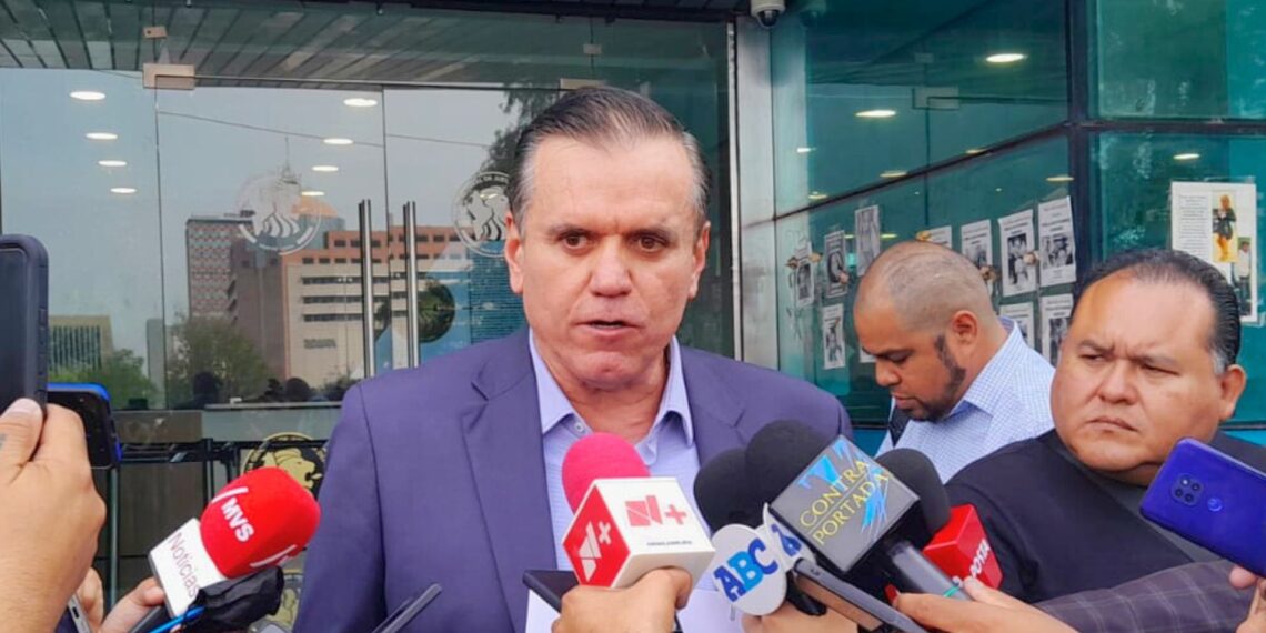 Denuncia exalcalde de Pesquería extorsión del director del Instituto de Movilidad