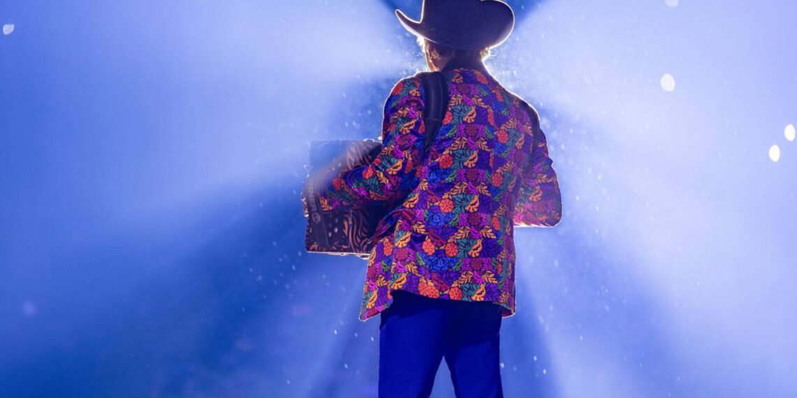 “Rugen“ los Tigres del Norte a pesar de la lluvia