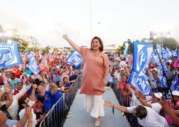 Promete Xóchitl modificar a Pemex y hacerla de clase mundial