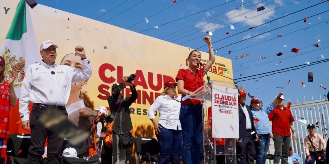 Insiste Claudia en no cerrar Refinería