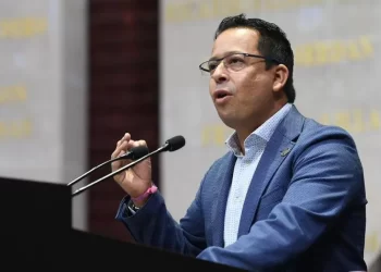 Héctor Castillo “calienta” motores