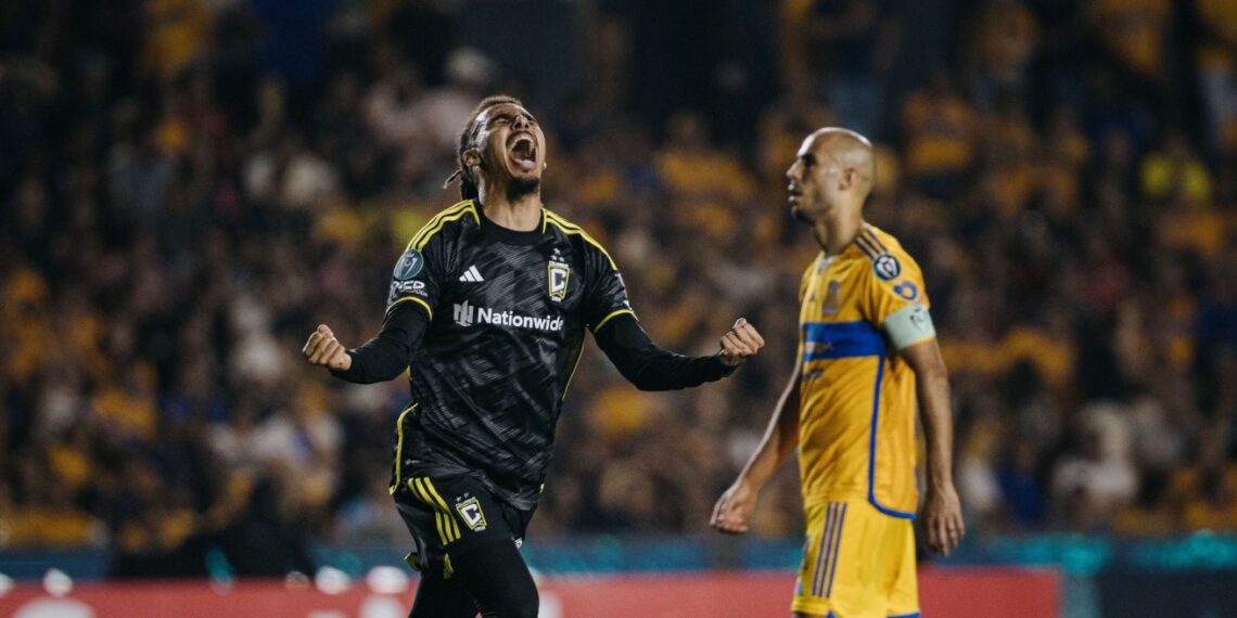 Falló la experiencia, echan a Tigres de la “Conca”