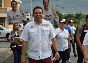 Seguridad y movilidad, principales peticiones para Arturo Benavides