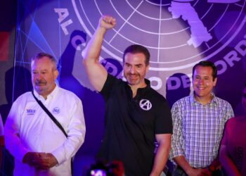 Muestra Adrián programa “Escudo”