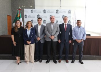 Poderes y organismos advierten paro de labores