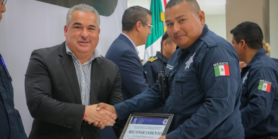 Reconocen a Policías de Pesquería por acciones destacadas