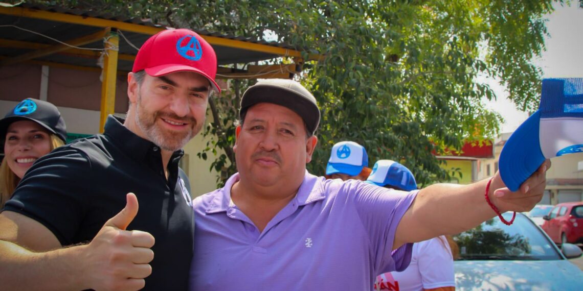 Adrián promete acabar con el problema de seguridad de Monterrey