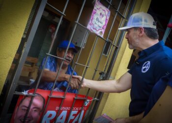 Exige Adrián de la Garza elecciones limpias y respeto al Estado de derecho