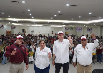 Defienden Waldo y Judith a Pemex