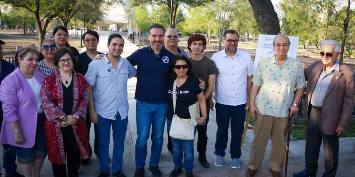 Firma Adrián compromisos para regeneración de La Alameda y sus alrededores