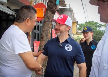 Confía Adrián de la Garza en obtener la preferencia de los regios