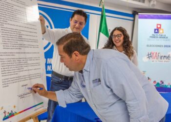 Firma José Luis Garza compromiso con la primera infancia guadalupense