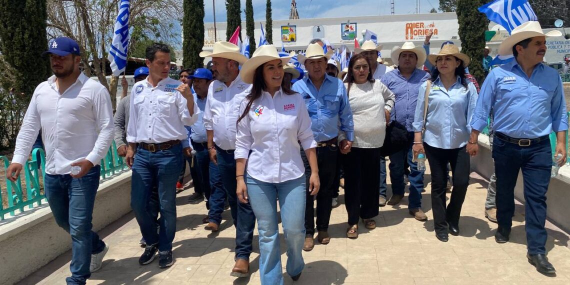 Se compromete Karina Barrón a “revivir” el campo de Nuevo León