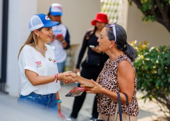 Lorena de la Garza llama a votar por la seriedad y experiencia