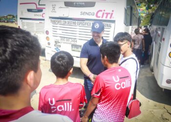 Se compromete Adrián a incentivar el deporte en Monterrey