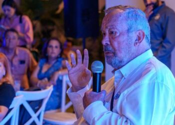 Denuncia Mauricio a Lorenia Canavati por calumnias y difamación