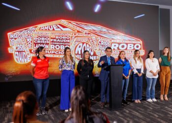 Exponen red de corrupción de Samuel García