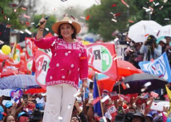 Aplaude Xóchitl oferta de “Alito” a Máynez