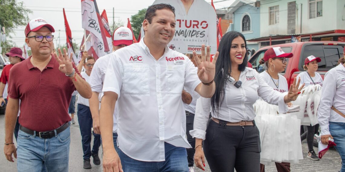 Se unen 200 panistas a campaña de Arturo Benavides