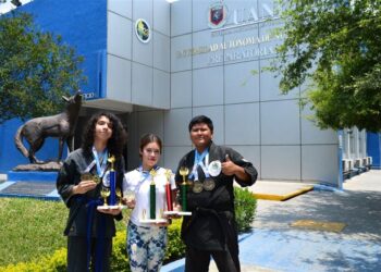 Coyotes de la Prepa 23 triunfan en Guatemala