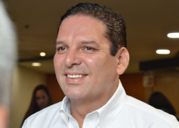 “Si empresa recolectora de basura no cumple, se va”: Arturo Benavides