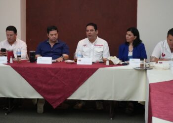 Blindará Arturo Benavides a locatarios del mercado de abastos