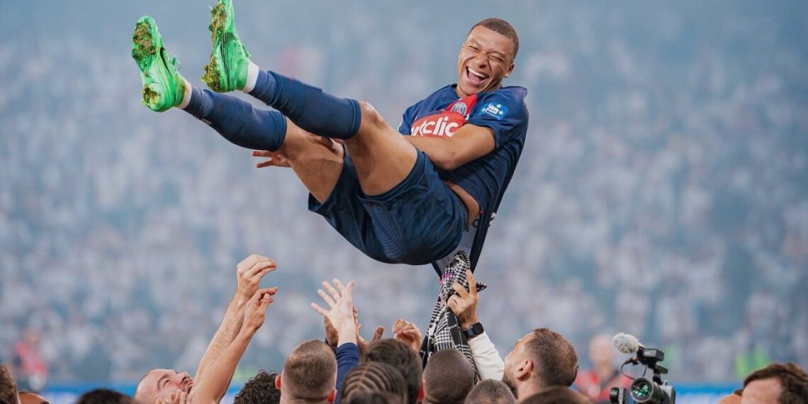 Es oficial, Mbappé llega al Madrid