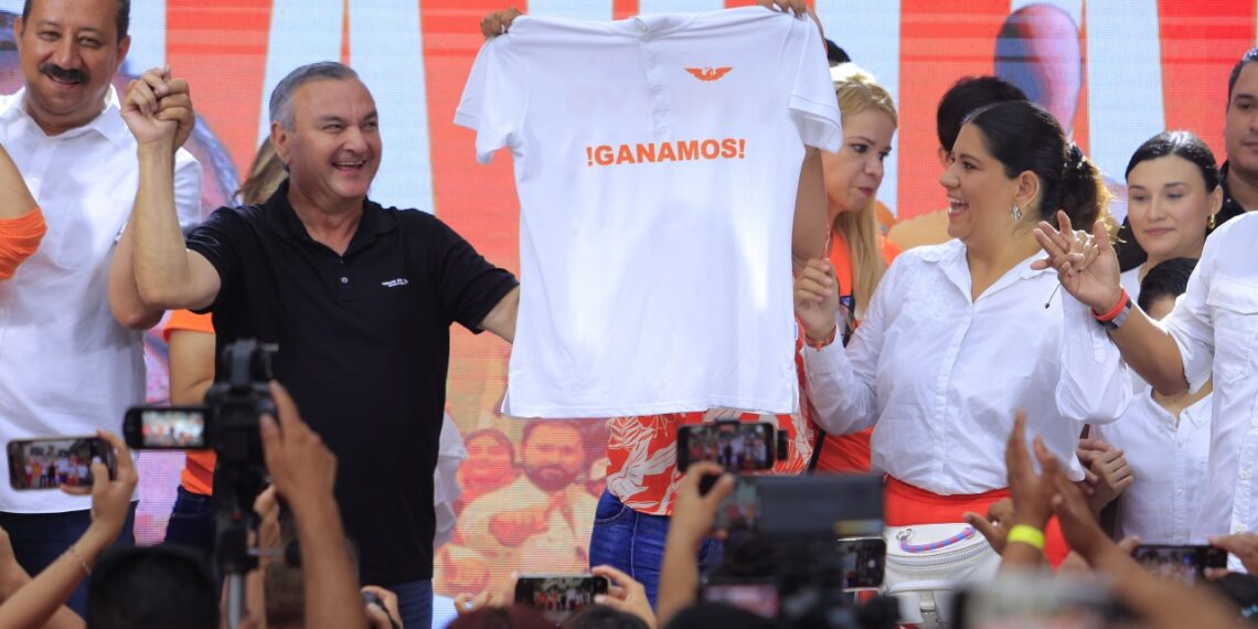 Festeja Héctor García triunfo “naranja” en Guadalupe