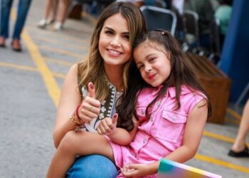 Gana Lorena de la Garza en el Distrito 8 local