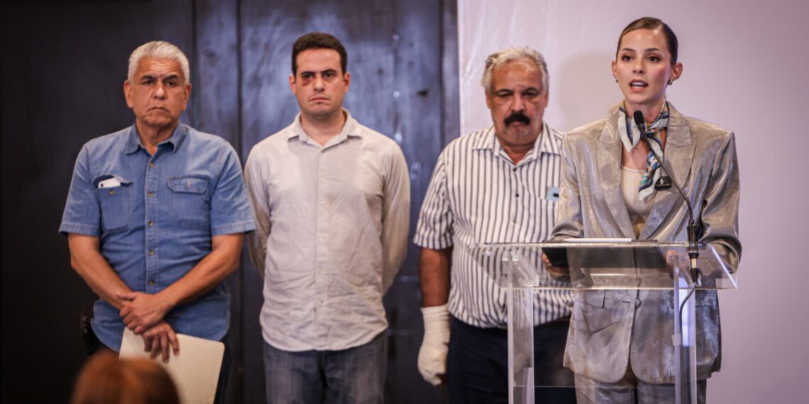 Mariana muestra “pruebas” de agresión a su equipo