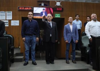 Mal día para Samuel, nombran a fiscales, auditor y reavivan juicio político