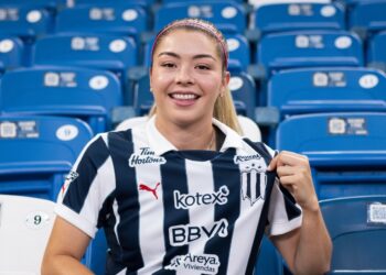 Se suma Katty Martínez a Rayadas