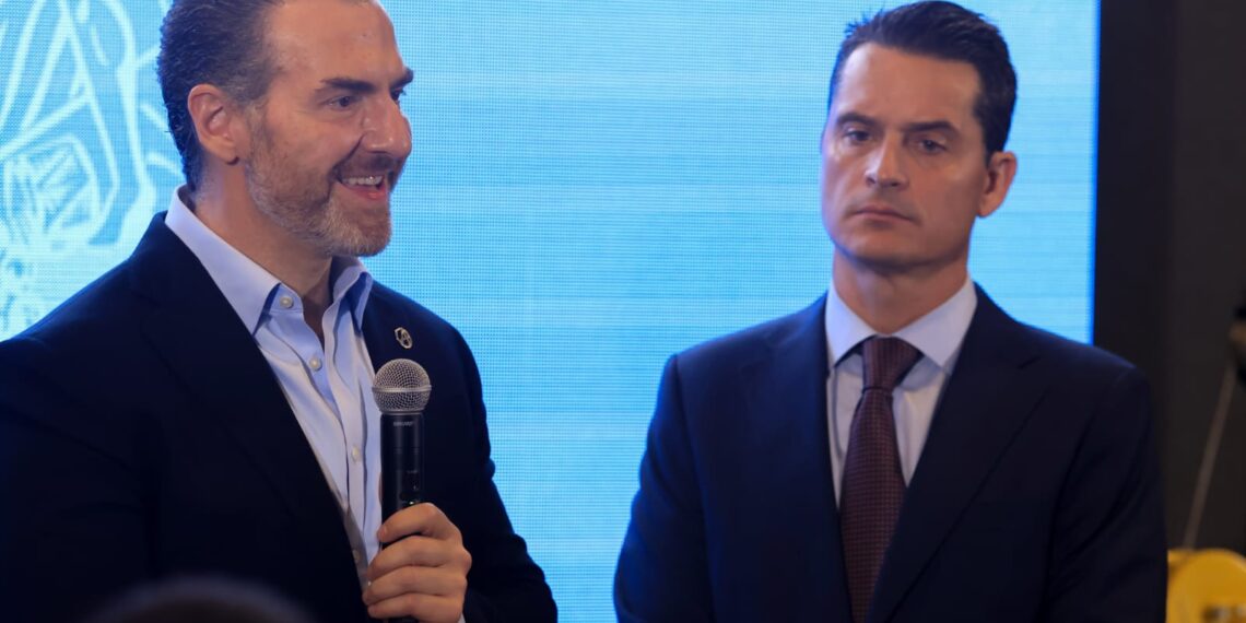 Transición regia inicia el 10 de julio; Adrián suma a Margáin a su equipo