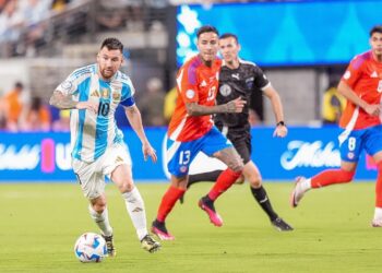 De poder a poder, Argentina vence a Chile