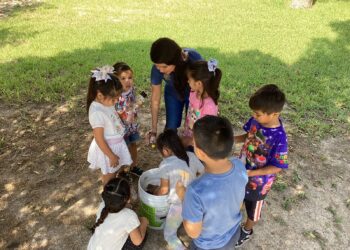 Robótica y primeros auxilios para niños en Prepa 23