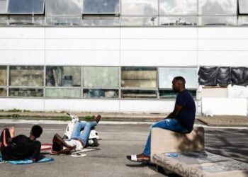 Limpian a París de “indeseables“ para Juegos Olímpicos