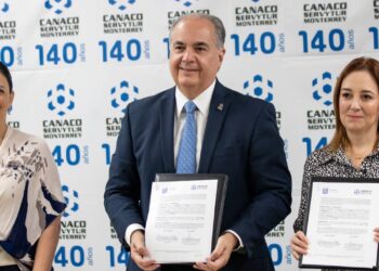 La Secretaría de Turismo y CANACO SERVYTUR Monterrey firman convenio en pro del turismo