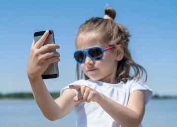 Niños aumentarán uso de apps en verano