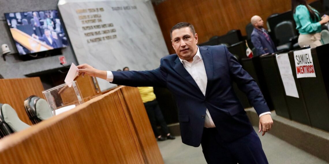 Solicita Jesús Aguilar que se repare la carretera nacional