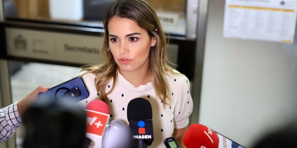 Pide Lorena de la Garza que se respete la voluntad de Monterrey