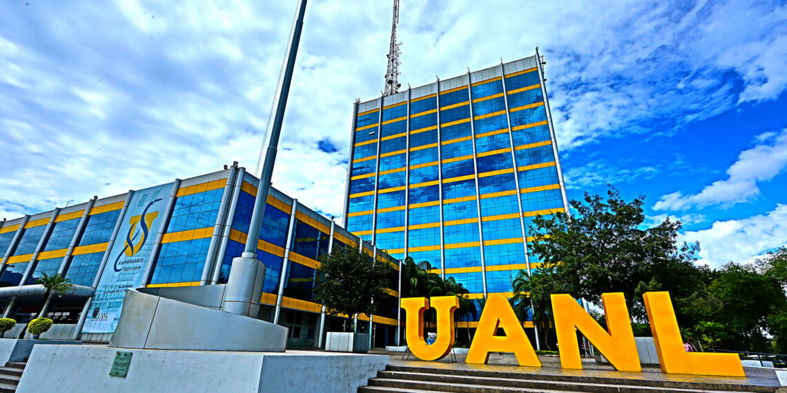 Suspende UANL operativo mochila