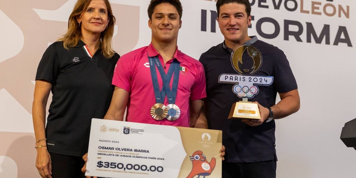 Reconocen NL a atletas que participaron en París 2024