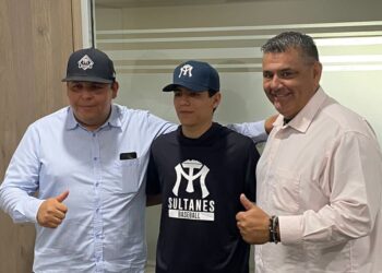 Sultanes contrata a pelotero de la Prepa 23