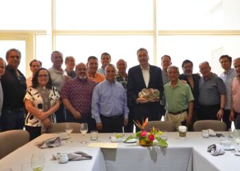 Promete Waldo Fernández crear espacios de debates