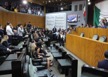 Nueva legislatura, ¡nuevo show!