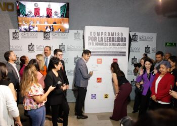 Hacen bloque, Congreso sigue paralizado